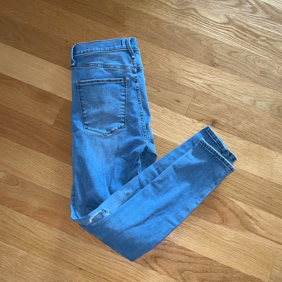 Abercrombie & Fitch Ultra high rise super skinny cut jeans size 6 - Picture 3 of 3